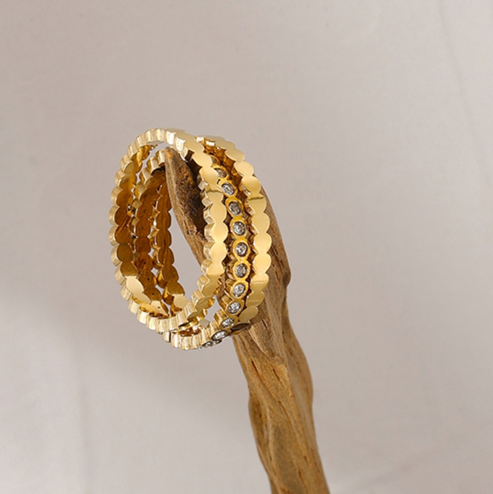 Exquisite Bling Ring Set - Picture 2 of 8